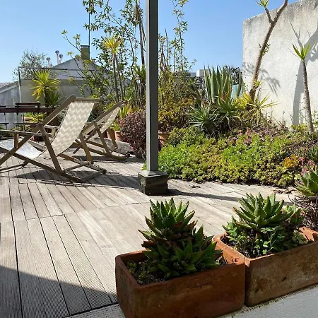 Terrace & Sunny - Center, Quiet & Pratical Apartment